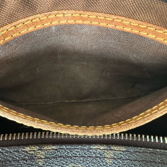 Louis Vuitton Monogram Speedy 30 - Picture 13 of 16